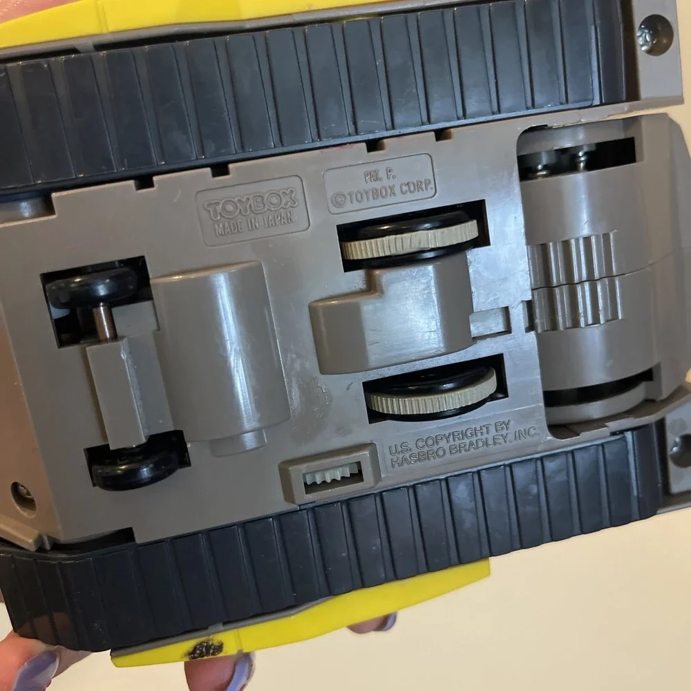 TRANSFORMERS G1 OMEGA SUPREME TANK CLEAN BATTERY COMPARTMENT ORIGINAL Hasbro‎